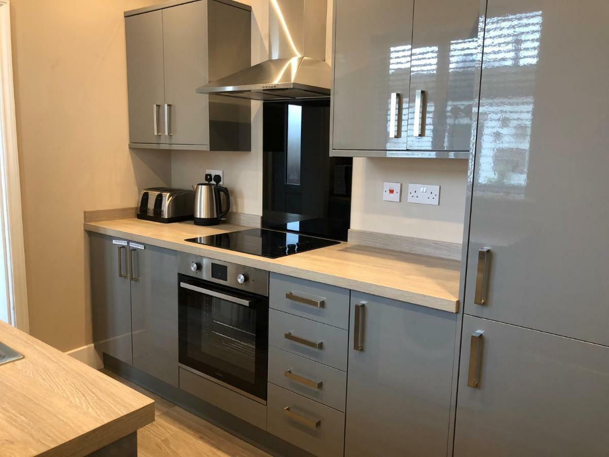 Eclipse Apartment No 1 Ньюмаркет Экстерьер фото